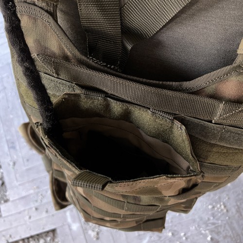 Утилітарний підсумок для гідратора BroniQ Cordura 1000D MULTICAM Утилітарний підсумок для гідратора BroniQ Cordura 1000D MULTICAM