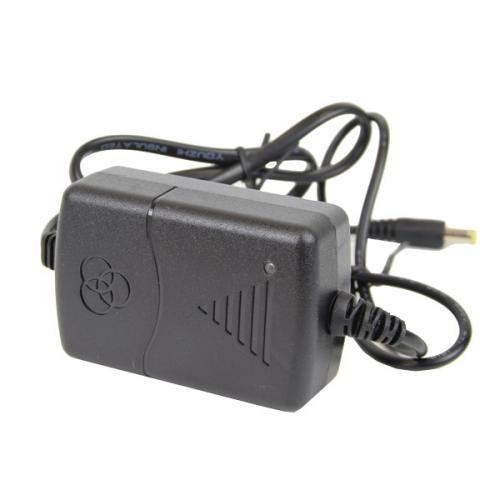 Блок живлення Full Energy BGP-121 12В 1А (12W) Блок живлення Full Energy BGP-121 12В 1А (12W)