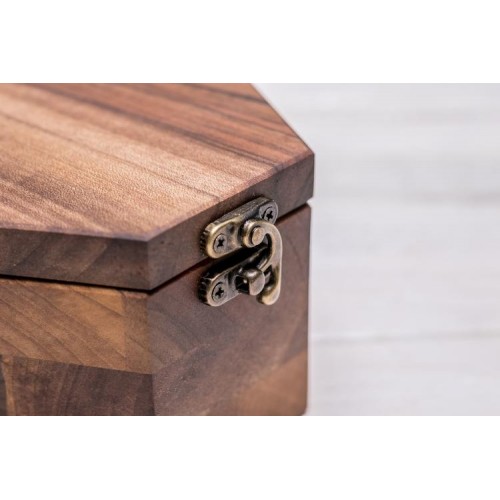 Коробочка для наручних годинників ecoWalnut 7.3х10.9х9.4 см Коробочка для наручних годинників ecoWalnut 7.3х10.9х9.4 см
