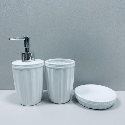 Набір для ванної Bona Di 304-975 3 предмети Білий
