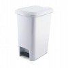 Контейнер для сміття 40 л з педалькою Ucsan Plastik M-1056