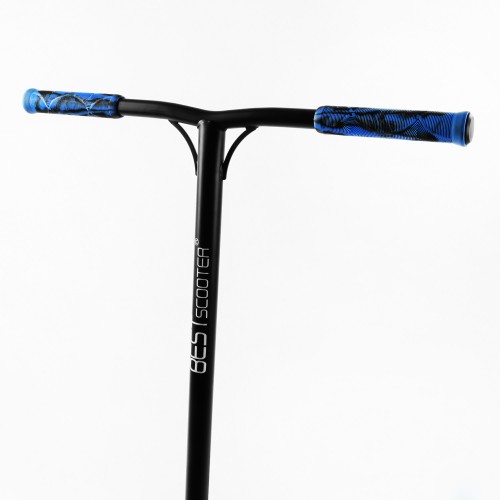 Самокат трюковий Best Scooter HIC-система пеги алюмінієвий диск та дека принт Skulls and blue hands 100 кг Різнокольоровий (105679) Самокат трюковий Best Scooter HIC-система пеги алюмінієвий диск та дека принт Skulls and blue hands 100 кг Різнокольоровий (105679)
