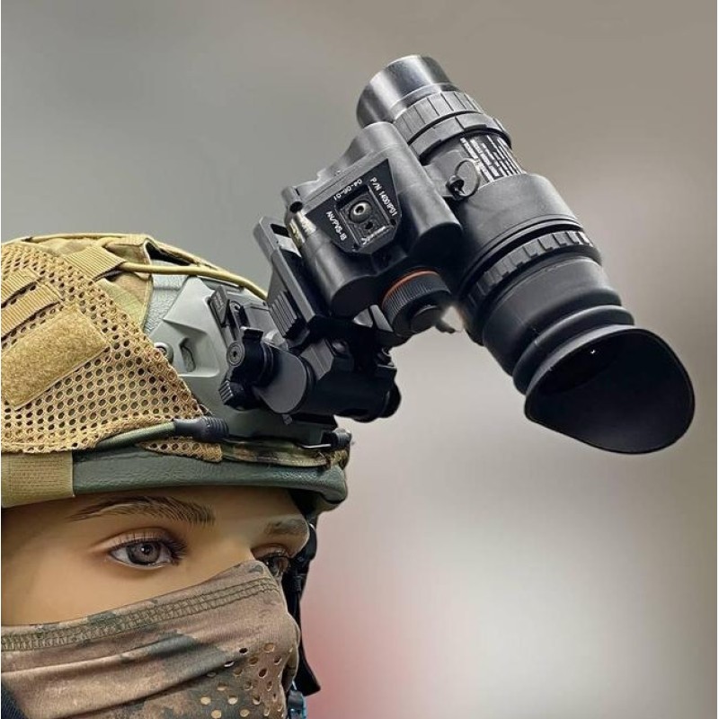 Прилад нічного бачення Монокуляр PVS 18 1х32 з кріпленням Wilcox L4G24 на шолом + підсумок