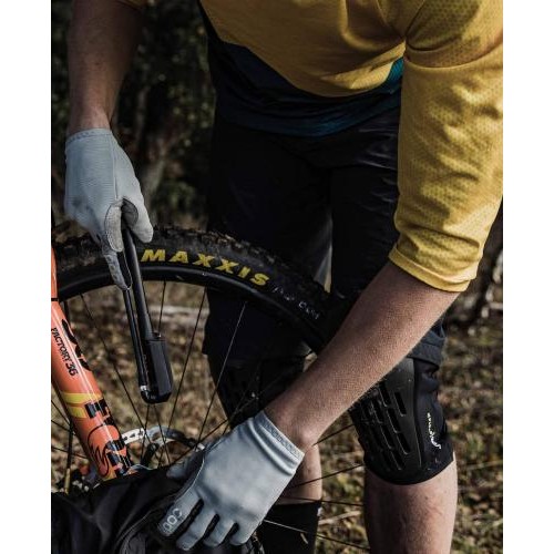 Наколінники POC VPD System Lite Knee M Чорний Наколінники POC VPD System Lite Knee M Чорний