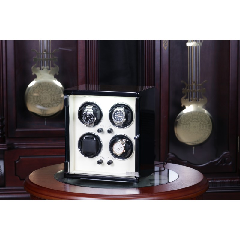 Скринька Salvadore для підзаводу 4 годинників S/452/BRW 4x4 Коричневий