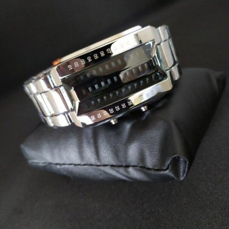 Чоловічий наручний годинник Skmei Iron Сріблястий