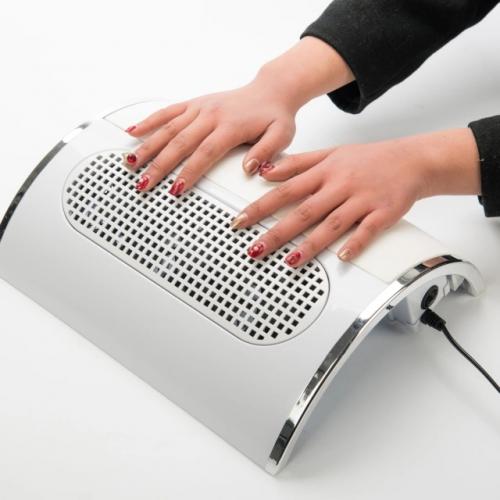 Витяжка компактна SalonHome T-152051 з трьома вентиляторами Витяжка компактна SalonHome T-152051 з трьома вентиляторами
