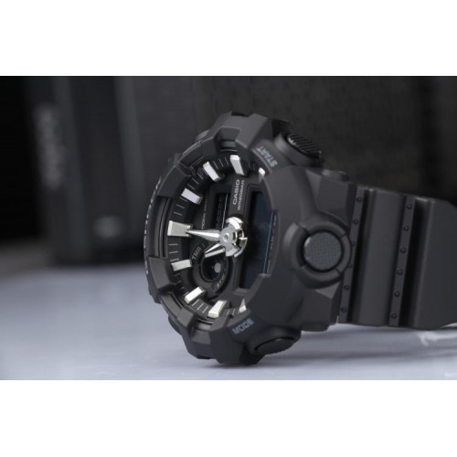 Наручний годинник Casio G-SHOCK GA-700-1BER Наручний годинник Casio G-SHOCK GA-700-1BER
