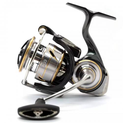 Котушка Daiwa 20 Luvias FC LT 2500S / (1112601 / 10060202) в інтернет супермаркеті PbayMarket!