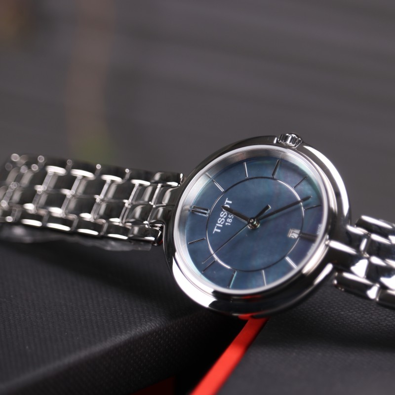 Годинник Tissot Flamingo T094.210.11.121.00