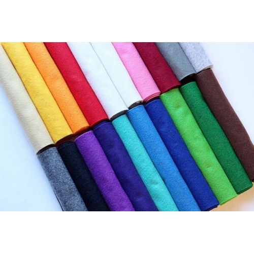 Набір китайського м'якого фетру Pugovichok Основний 20 кольорів для рукоділля та творчості (7163) Набір китайського м'якого фетру Pugovichok Основний 20 кольорів для рукоділля та творчості (7163)