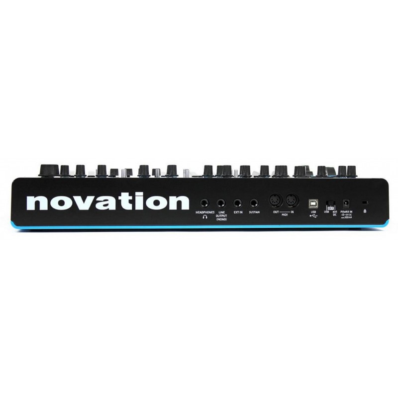 Синтезатор аналоговий Novation Bass Station II