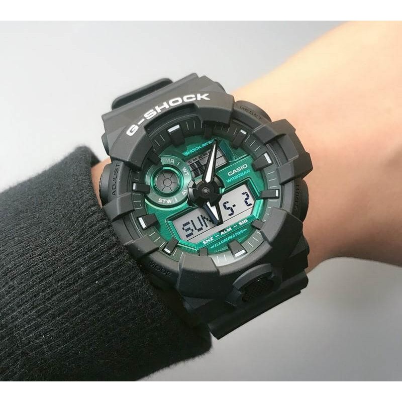 Годинник Casio G-SHOCK GA-700MG-1AER