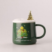 Керамічна чашка Happy Life 500 мл Merry Christmas з кришкою і ложкою Зелений (HPCY8279GR)