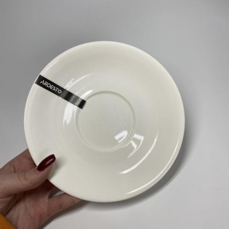 Блюдце порцелянове 16 см Ardesto Imola AR3530I