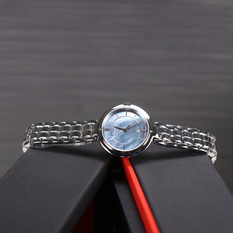 Годинник Tissot Flamingo T094.210.11.121.00