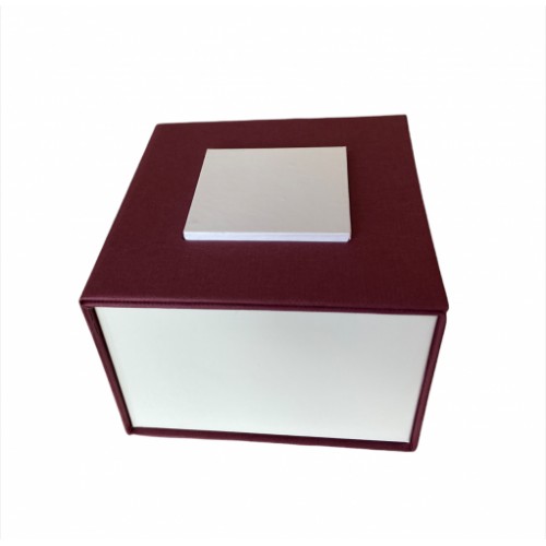 Коробка для наручного годинника подарункова BoX Бордова (IBW028KO) Коробка для наручного годинника подарункова BoX Бордова (IBW028KO)