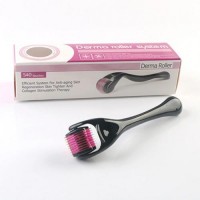Мезоролер для шкіри DERMA ROLLER 540 голок 0.5 mm Black (kz033-hbr) Мезоролер для шкіри DERMA ROLLER 540 голок 0.5 mm Black (kz033-hbr)