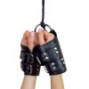 Манжети для підвісу за руки Kinky Hand Cuffs For Suspension з натуральної шкіри, колір чорний в інтернет супермаркеті PbayMarket!