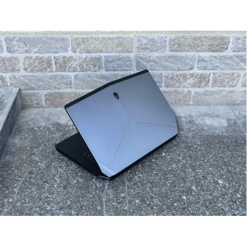 Ігровий ноутбук Dell Alienware 15 R2 Intel Core i7 16DDR4 256GB GTX 970M A- Refurbished