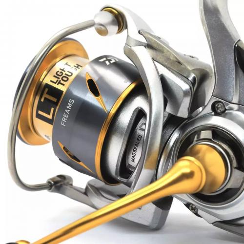 Котушка Daiwa 21 Freams LT 3000-C / (2181595 / 20004640) в інтернет супермаркеті PbayMarket!