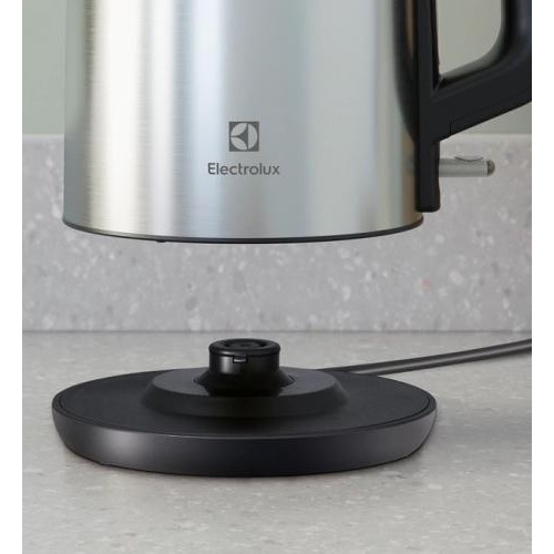 Електрочайник Electrolux E3K1-3ST (6651971) Електрочайник Electrolux E3K1-3ST (6651971)