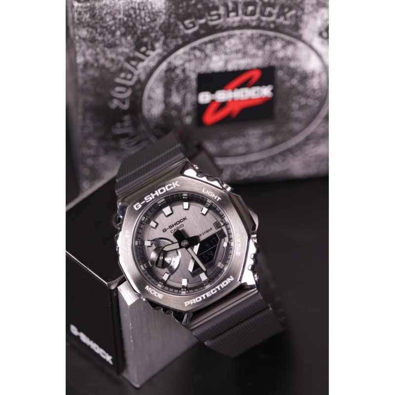 Годинник Casio G-SHOCK GM-2100-1AER