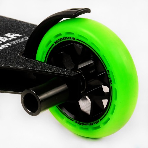 Самокат трюковий Best Scooter FEAR SCS система пеги алюмінієвий диск та дека колеса PU 100 кг Black and green (112902)