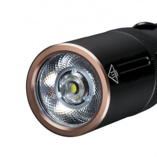 Ручний міні-ліхтарик Fenix E20 V2.0 360лм 2хАА Чорний Ручний міні-ліхтарик Fenix E20 V2.0 360лм 2хАА Чорний