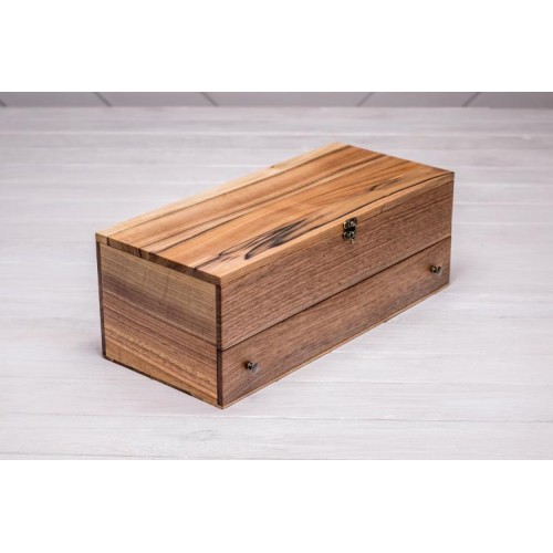 Органайзер на стіл для наручного годинника з нішою ecoWalnut 14.9х40.9х18 см Органайзер на стіл для наручного годинника з нішою ecoWalnut 14.9х40.9х18 см