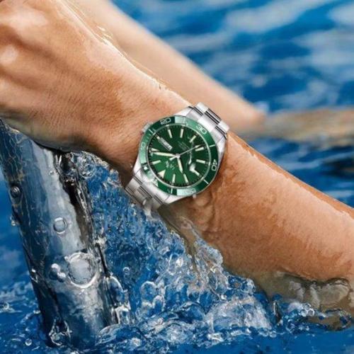 Наручний годинник чоловічий Carnival Diver 10 Bar Сріблястий (2626095979) Наручний годинник чоловічий Carnival Diver 10 Bar Сріблястий (2626095979)