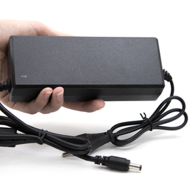 Блок живлення для камер відеоспостереження 12 вольт 8 Ампер 96W OEM PLC-96-12