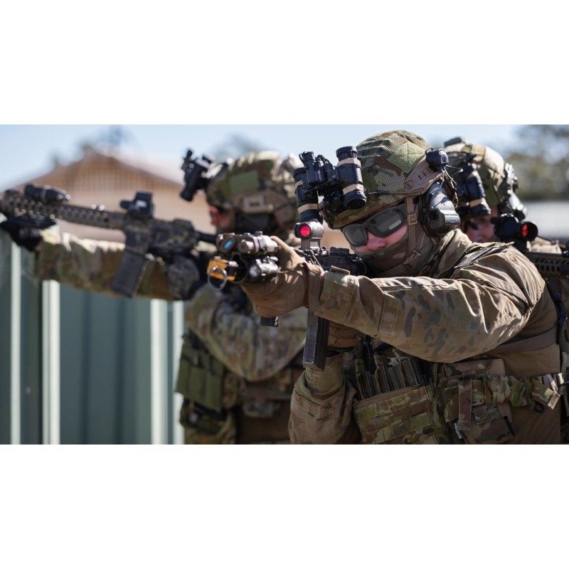 Захисні тактичні сонцезахисні окуляри з поляризацією Daisy X7 Black + 4 комплекти лінз