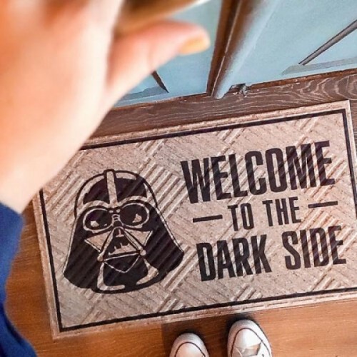 Дверний коврик Welcome to the dark side Бежевий (125055) в інтернет супермаркеті PbayMarket!