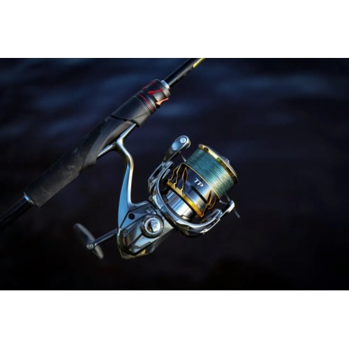 Котушка спінінгова Shimano TwinPower 20 C2000S (2581367094) Котушка спінінгова Shimano TwinPower 20 C2000S (2581367094)