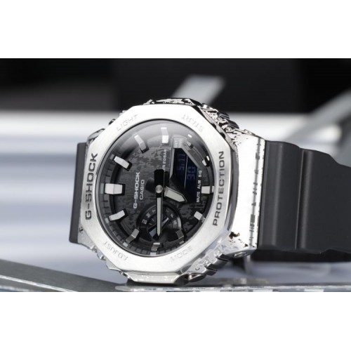 Годинник Casio G-SHOCK GM-2100GC-1A Годинник Casio G-SHOCK GM-2100GC-1A