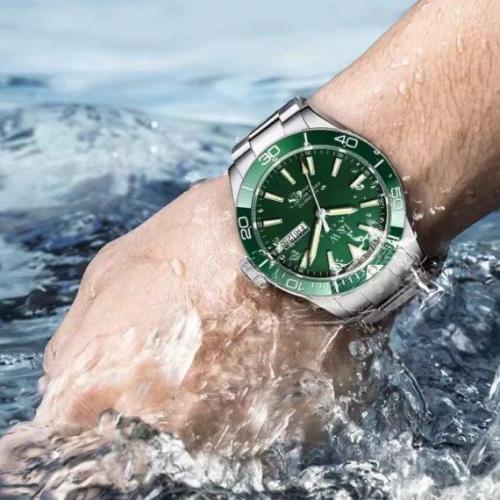 Наручний годинник чоловічий Carnival Diver 10 Bar Сріблястий (2626095979) Наручний годинник чоловічий Carnival Diver 10 Bar Сріблястий (2626095979)