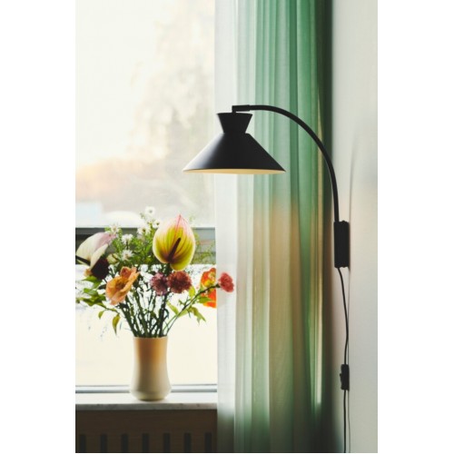 Бра Nordlux Dial 25x40 см Чорний (Nor2213371003) Бра Nordlux Dial 25x40 см Чорний (Nor2213371003)