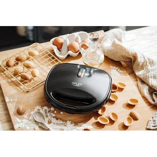 Горішниця електрична Adler AD 3071 на 12 горішків Горішниця електрична Adler AD 3071 на 12 горішків