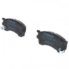 Колодки гальмові Bosch дискові передні MAZDA Xedos-6/MX-6/626/323/Premacy -05 0986460975