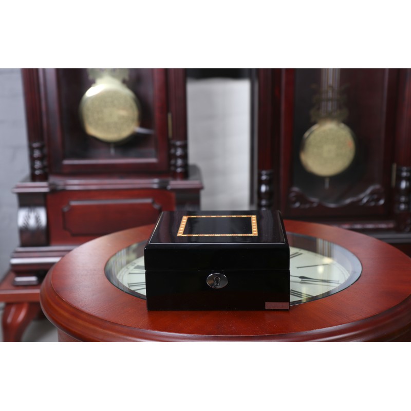 Скринька для зберігання годинників Salvadore 803-6BC