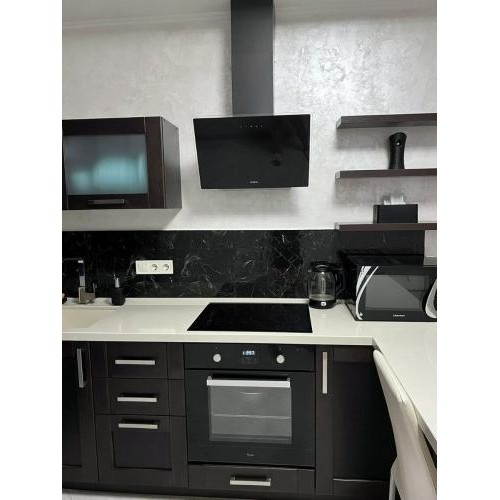 Самоклеюча вінілова плитка Sticker Wall SW-00000495 600х300х1,5 мм Чорний (1462235258) Самоклеюча вінілова плитка Sticker Wall SW-00000495 600х300х1,5 мм Чорний (1462235258)