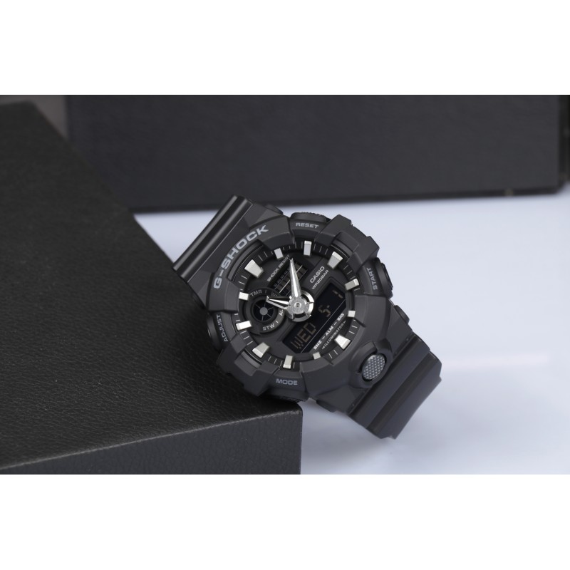 Наручний годинник Casio G-SHOCK GA-700-1BER