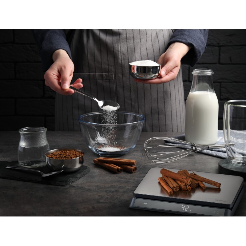 Ваги кухонні цифрові Trisa 1865.7500 Elite Scale Сріблясті