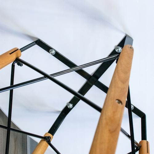 Круглий стіл JUMI Scandinavian Design black 80см. + 4 сучасні скандинавські стільці Круглий стіл JUMI Scandinavian Design black 80см. + 4 сучасні скандинавські стільці