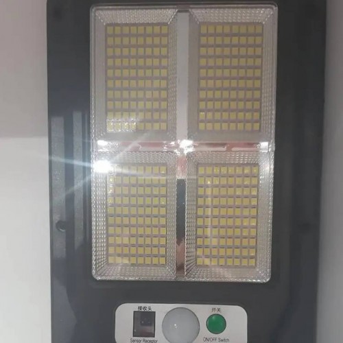 Вуличний настінний світильник Solar Light BK-4-320SMD з пультом ДУ та сонячною батареєю LED ліхтар Вуличний настінний світильник Solar Light BK-4-320SMD з пультом ДУ та сонячною батареєю LED ліхтар