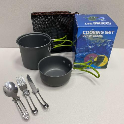 Набір туристичного посуду із зеленими ручками Cooking Set DS-101/6017 Набір туристичного посуду із зеленими ручками Cooking Set DS-101/6017