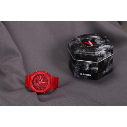 Годинник Casio G-SHOCK GA-2100-4AER Годинник Casio G-SHOCK GA-2100-4AER