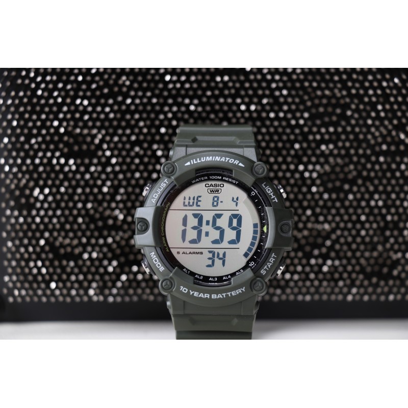 Годинник CASIO AE-1500WH-1AVEF