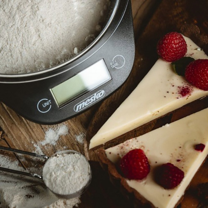 Кухонні ваги з чашею Mesko MS 3164 Чорні 700 мл